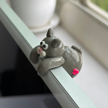 GREY KITTY DESK BUDDIE