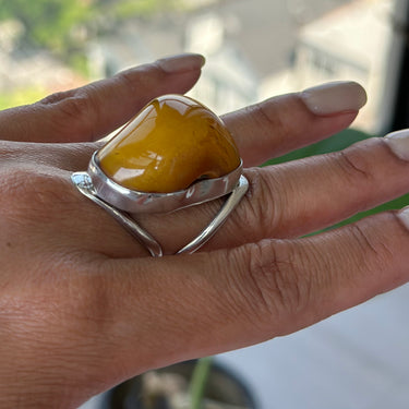 curve African amber ring