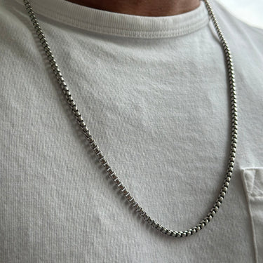 STERLING SILVER BOX CHAIN necklace for men on model