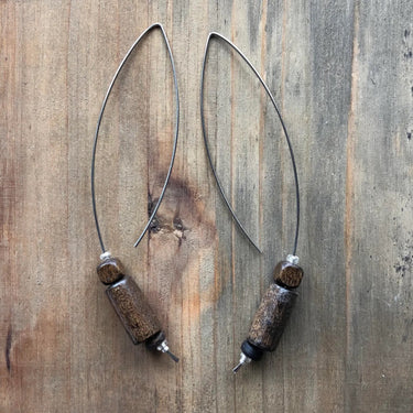 CURVED WOOD DROP EARRINGS