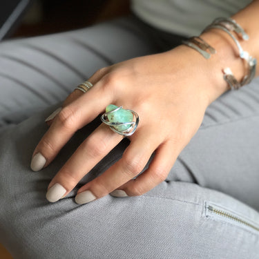 CHRYSOPRASE WAVE RING